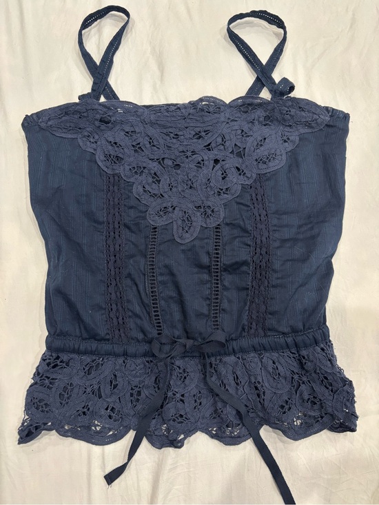 Abercrombie & Fitch Tops - Y2K Abercrombie & Fitch Navy Lace Trim Cami Tank